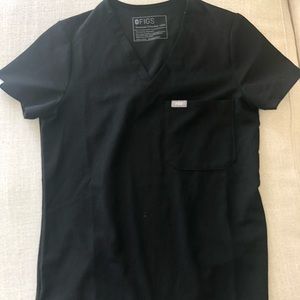 Black figs scrub top XXS